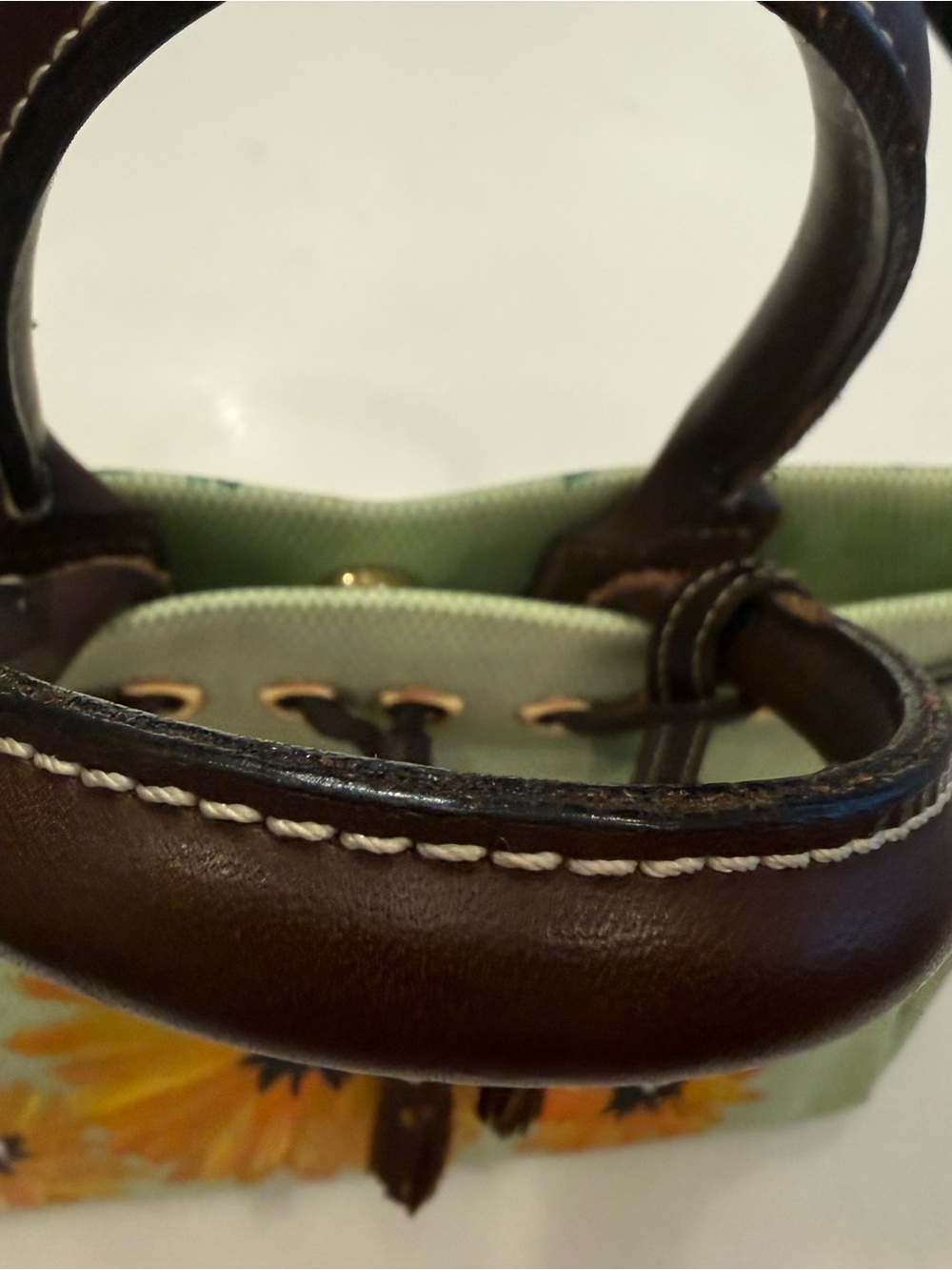 Dooney & Bourke VTG RARE Light Green Basketweave Tote W/Sunflowers EUC - Picture 7 of 15